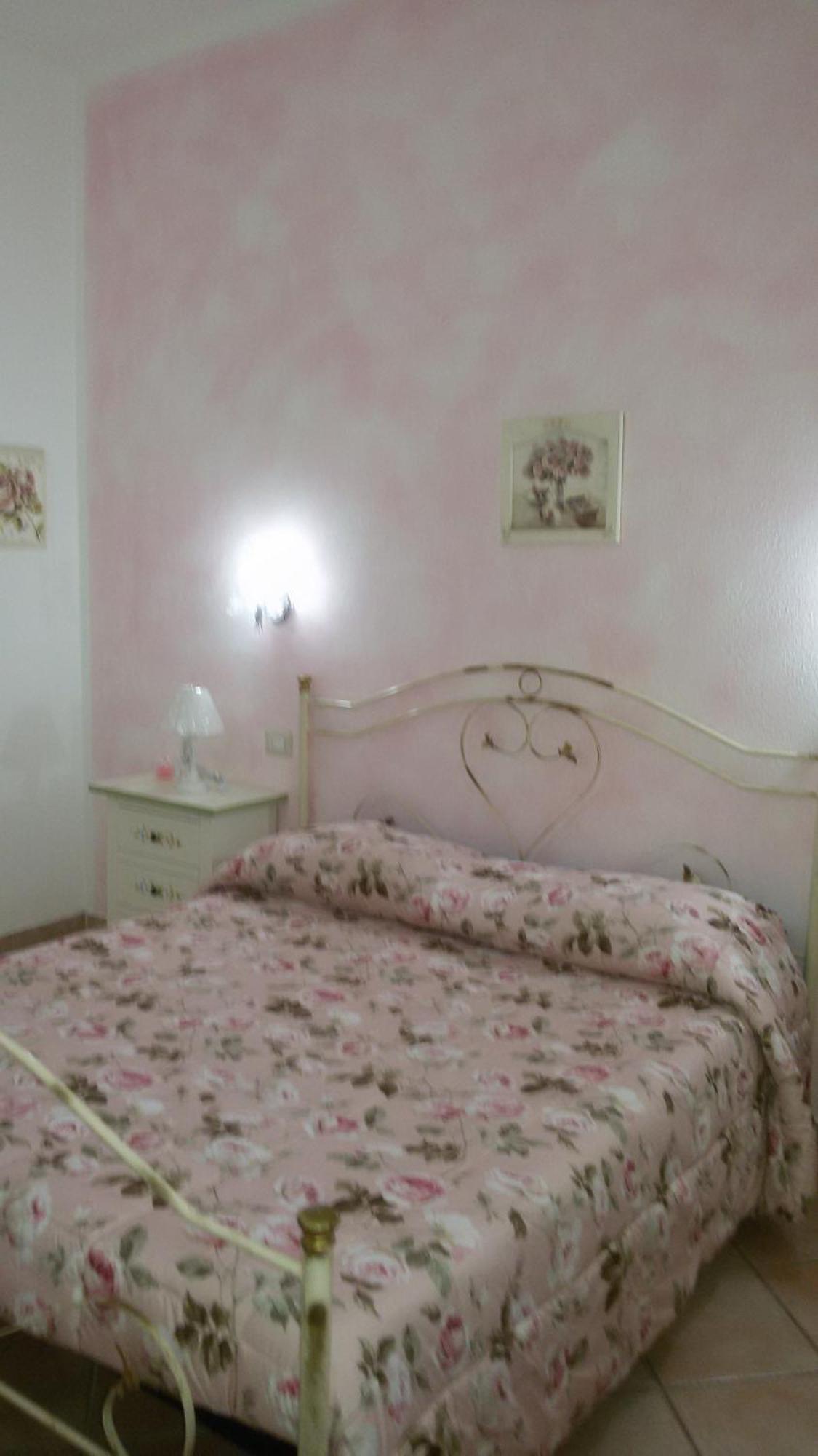B&B Le Rose Olbia Dış mekan fotoğraf